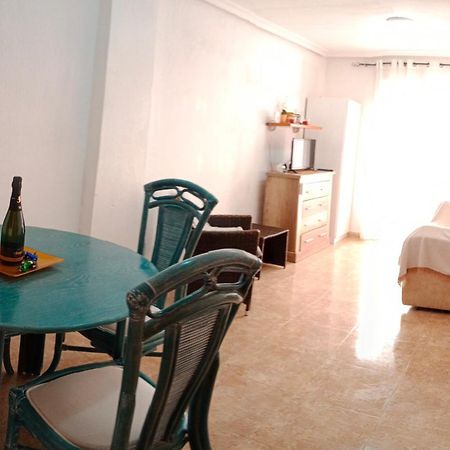 Estudio Wifi Bano 1 Sofa Cama Doble Piscina Playa 100Mts Torrevieja Zewnętrze zdjęcie