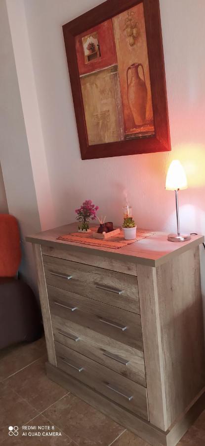 Estudio Wifi Bano 1 Sofa Cama Doble Piscina Playa 100Mts Torrevieja Zewnętrze zdjęcie
