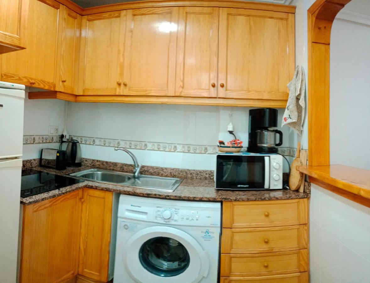 Estudio Wifi Bano 1 Sofa Cama Doble Piscina Playa 100Mts Torrevieja Zewnętrze zdjęcie